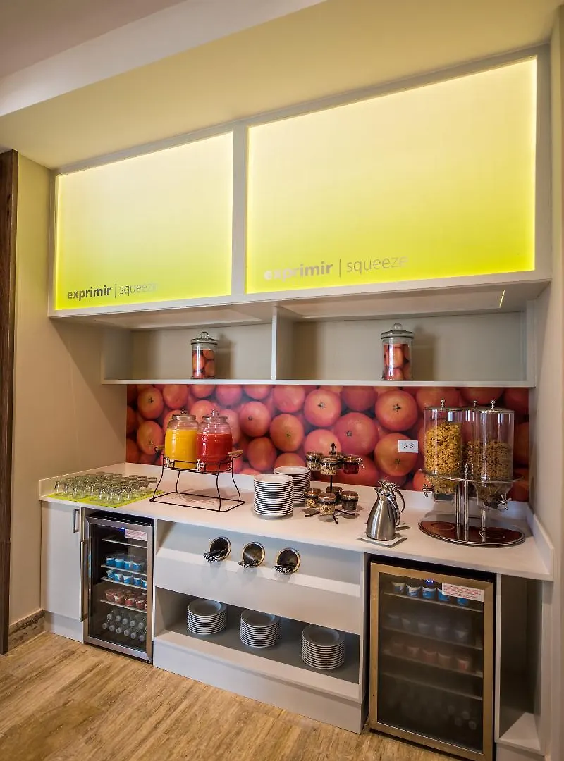 Hampton Inn Santo Domingo Airport La Caleta Otel